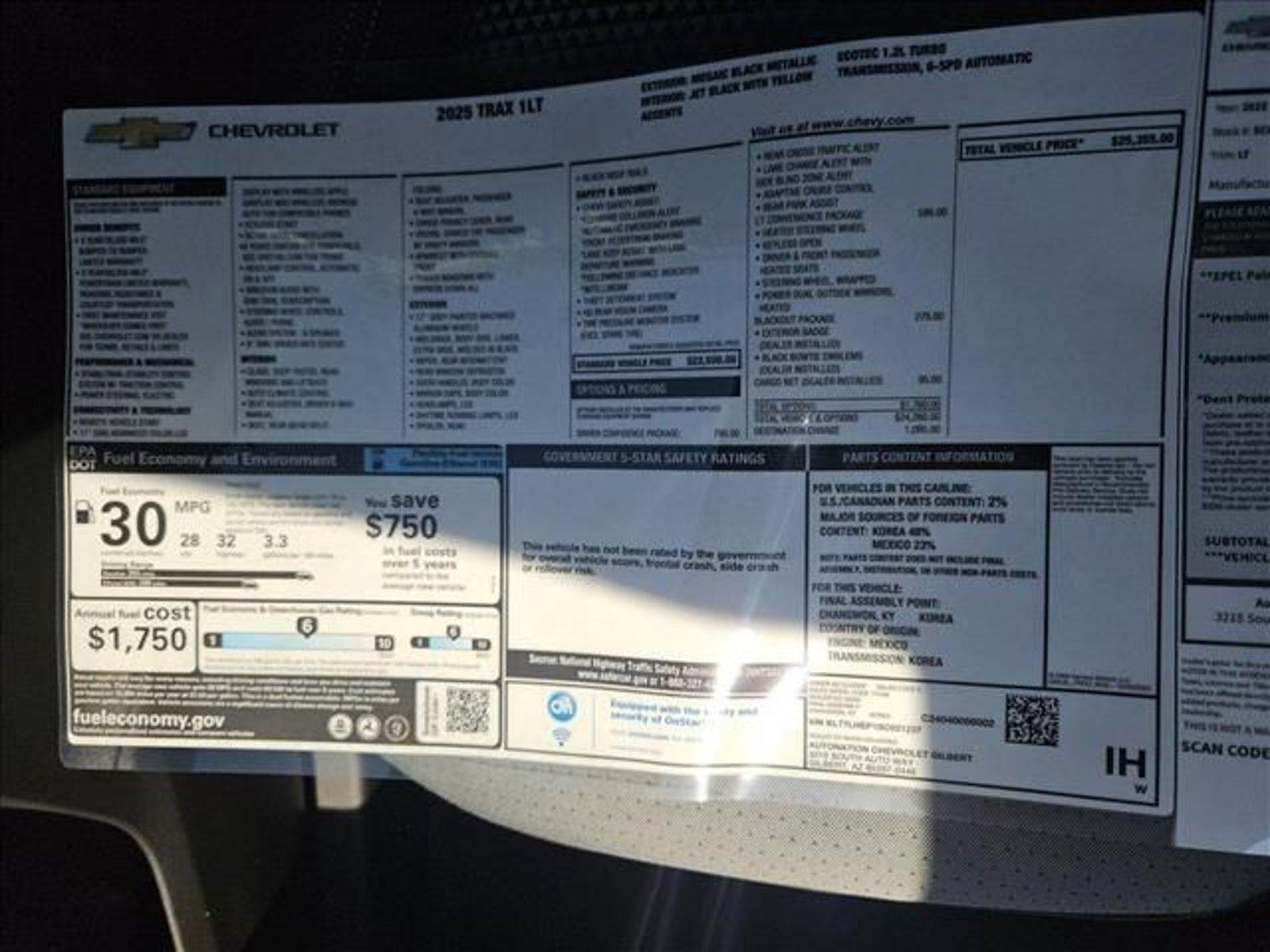 2025 Chevrolet Trax Vehicle Photo in GILBERT, AZ 85297-0446