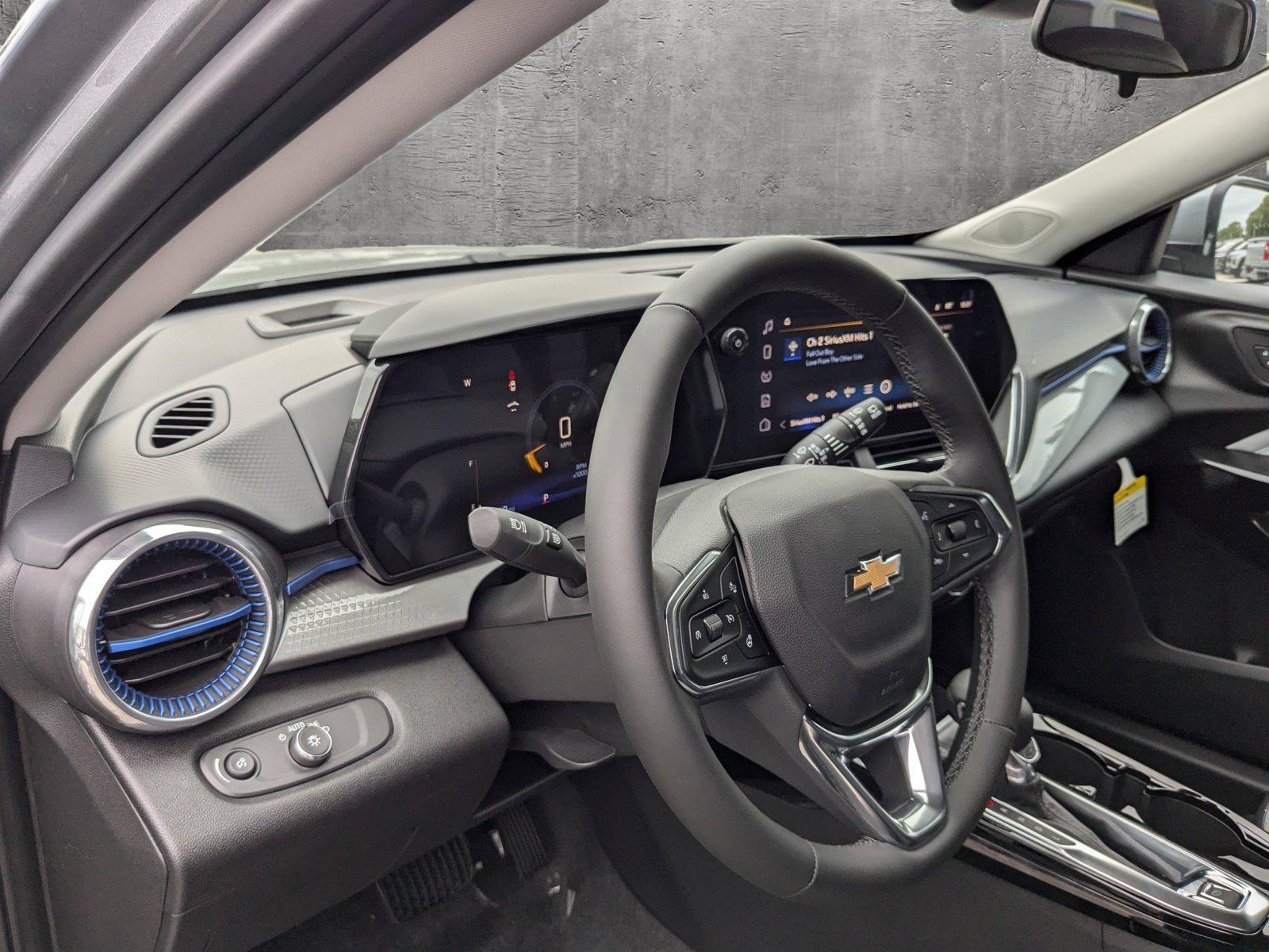 2025 Chevrolet Trax Vehicle Photo in MIAMI, FL 33134-2699