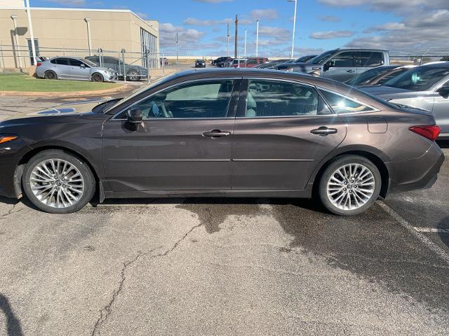 2019 Toyota Avalon Vehicle Photo in LAWTON, OK 73505