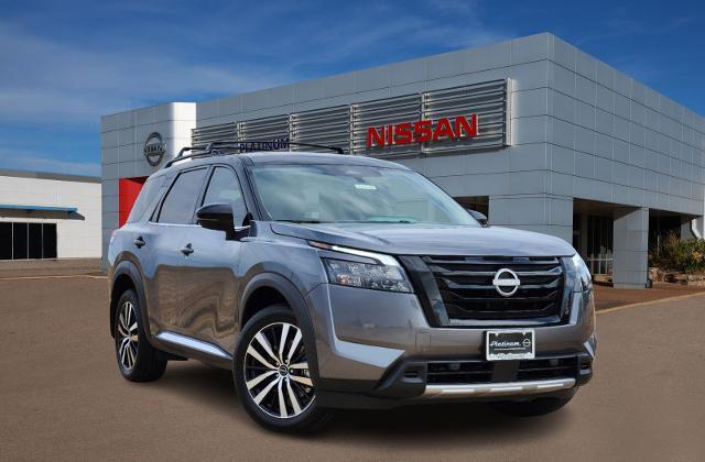 2025 Nissan Pathfinder Vehicle Photo in Denison, TX 75020