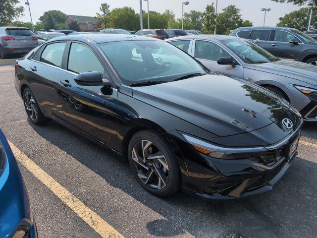 2024 Hyundai ELANTRA Vehicle Photo in Greeley, CO 80634