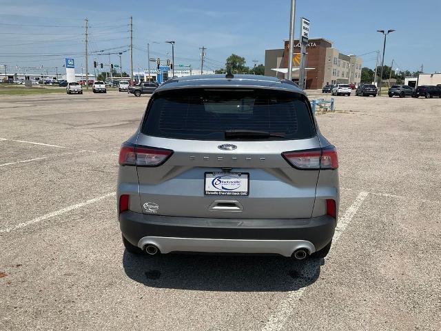 2022 Ford Escape Vehicle Photo in PONCA CITY, OK 74601-1036