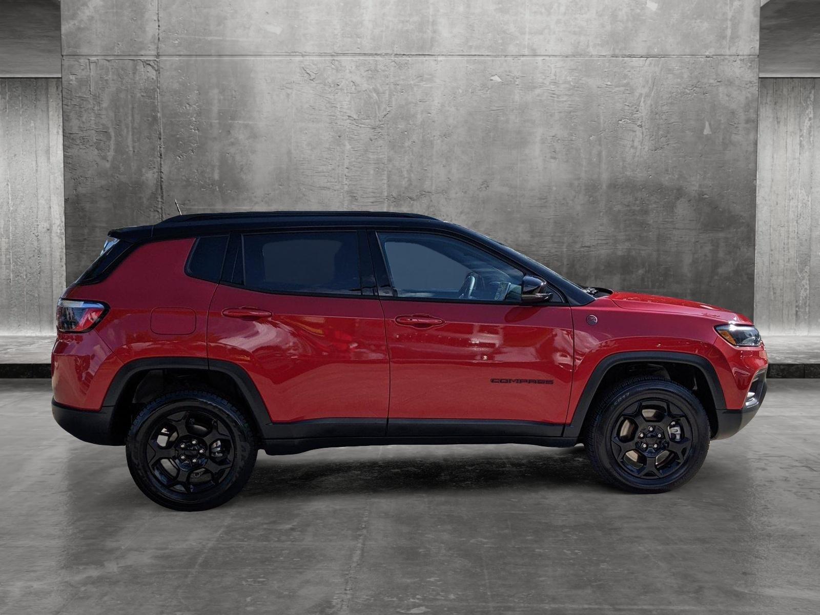 2023 Jeep Compass Vehicle Photo in Pembroke Pines , FL 33084