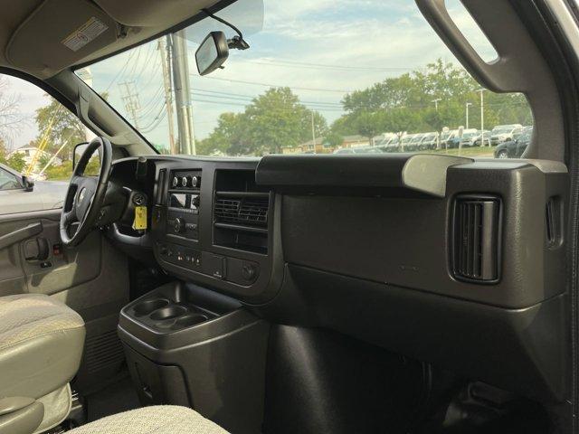 2023 Chevrolet Express Cargo 2500 Vehicle Photo in WILLIAMSVILLE, NY 14221-4303