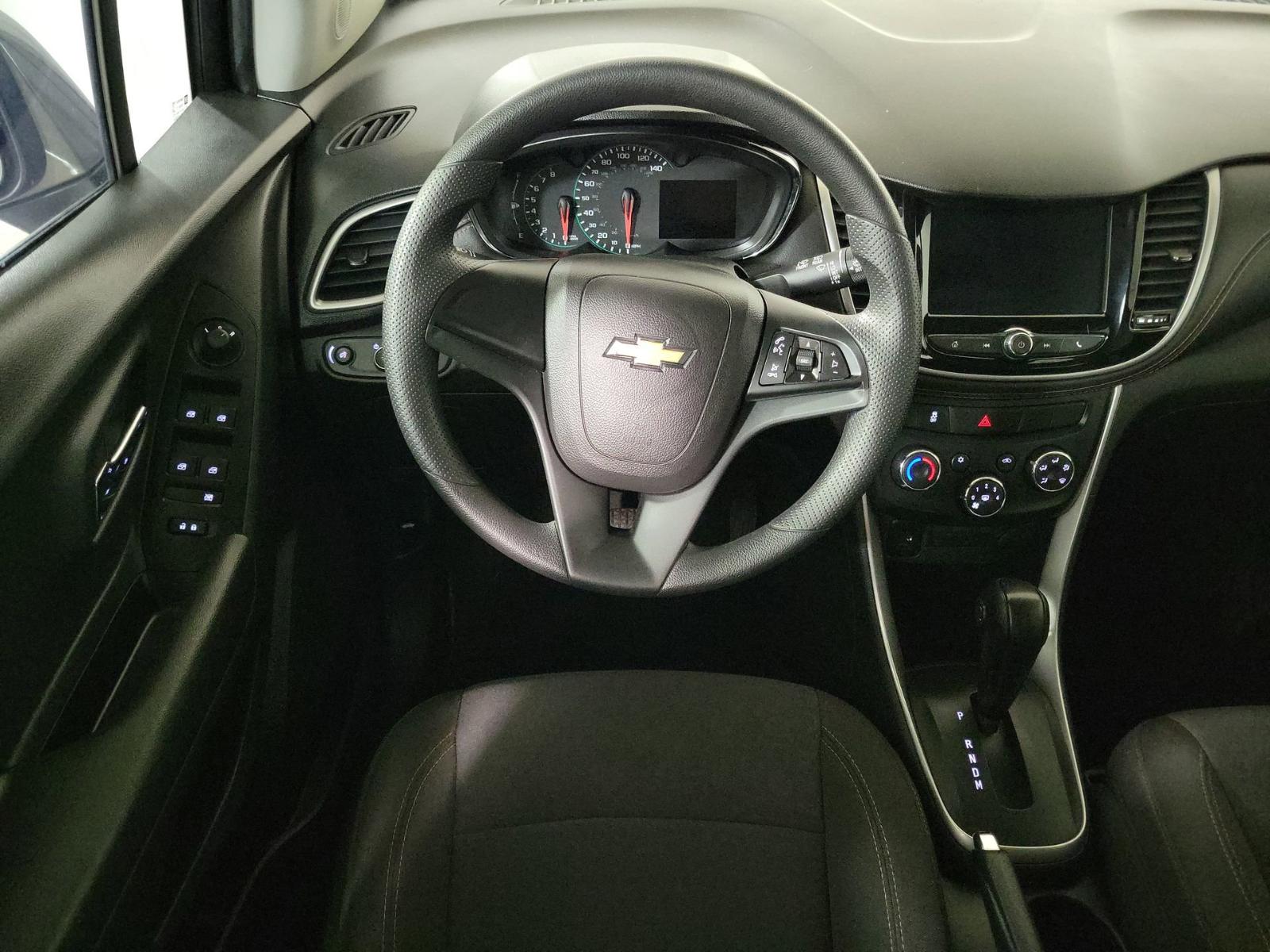 2022 Chevrolet Trax Vehicle Photo in Plainfield, IL 60586