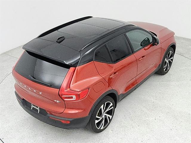 2022 Volvo XC40 Vehicle Photo in Grapevine, TX 76051