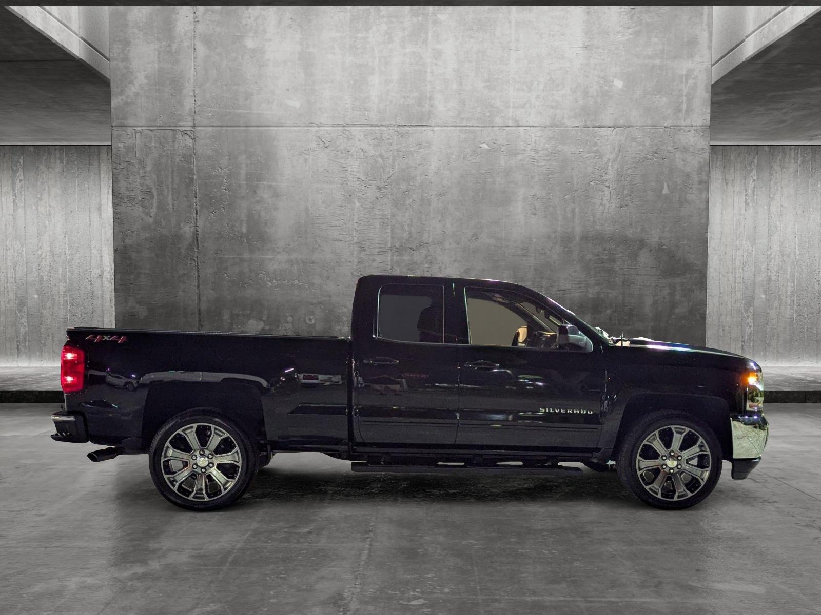 2018 Chevrolet Silverado 1500 Vehicle Photo in PEMBROKE PINES, FL 33024-6534