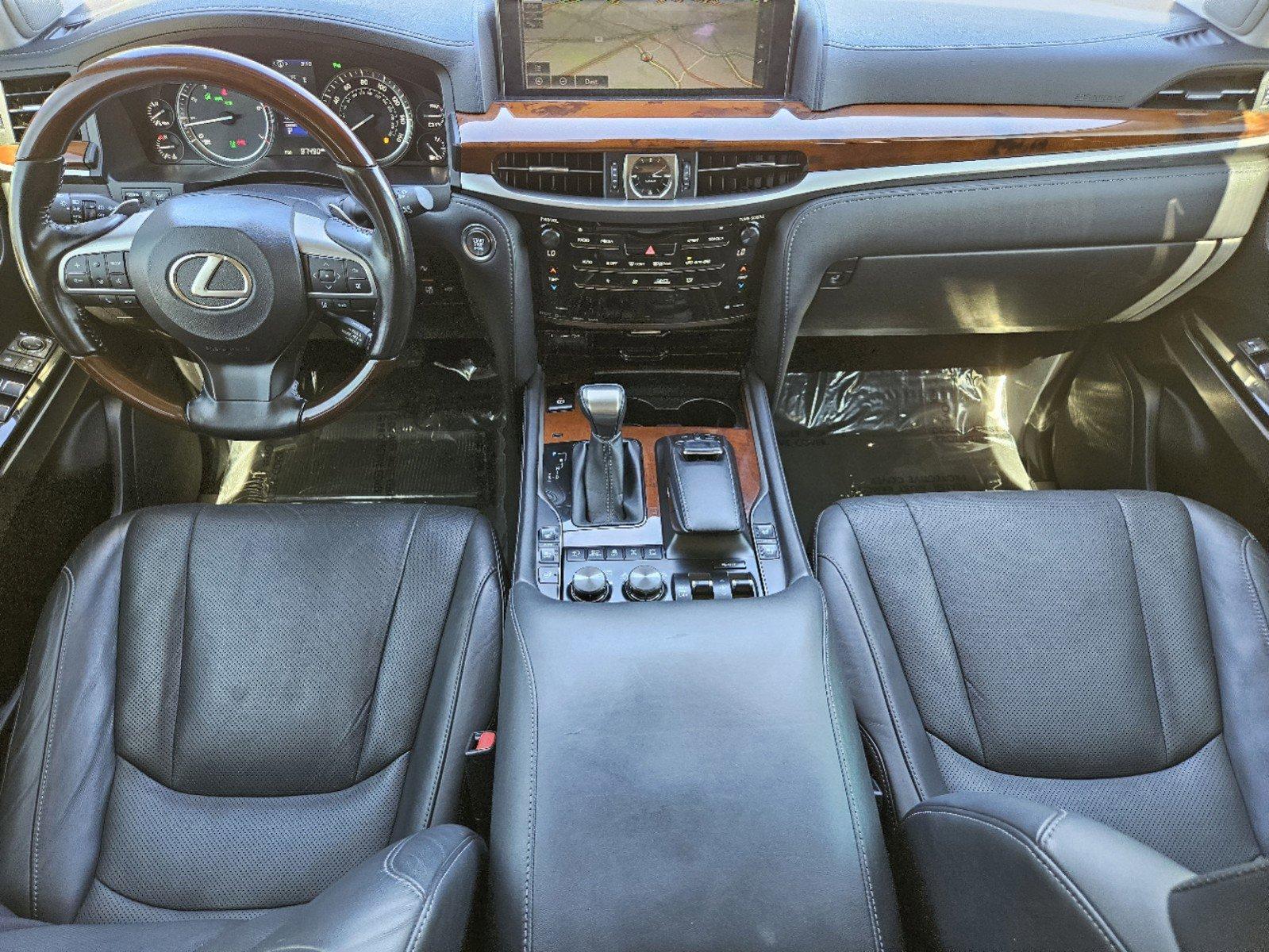 2020 Lexus LX 570 Vehicle Photo in FORT WORTH, TX 76132