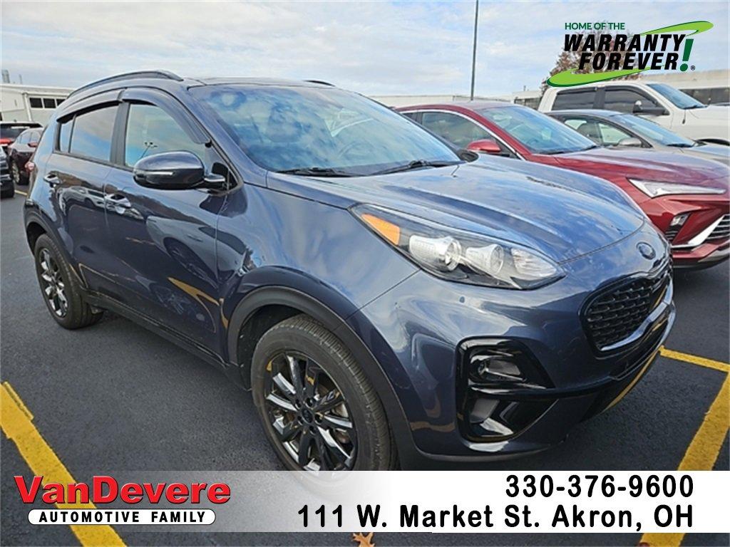 2022 Kia Sportage Vehicle Photo in AKRON, OH 44303-2185