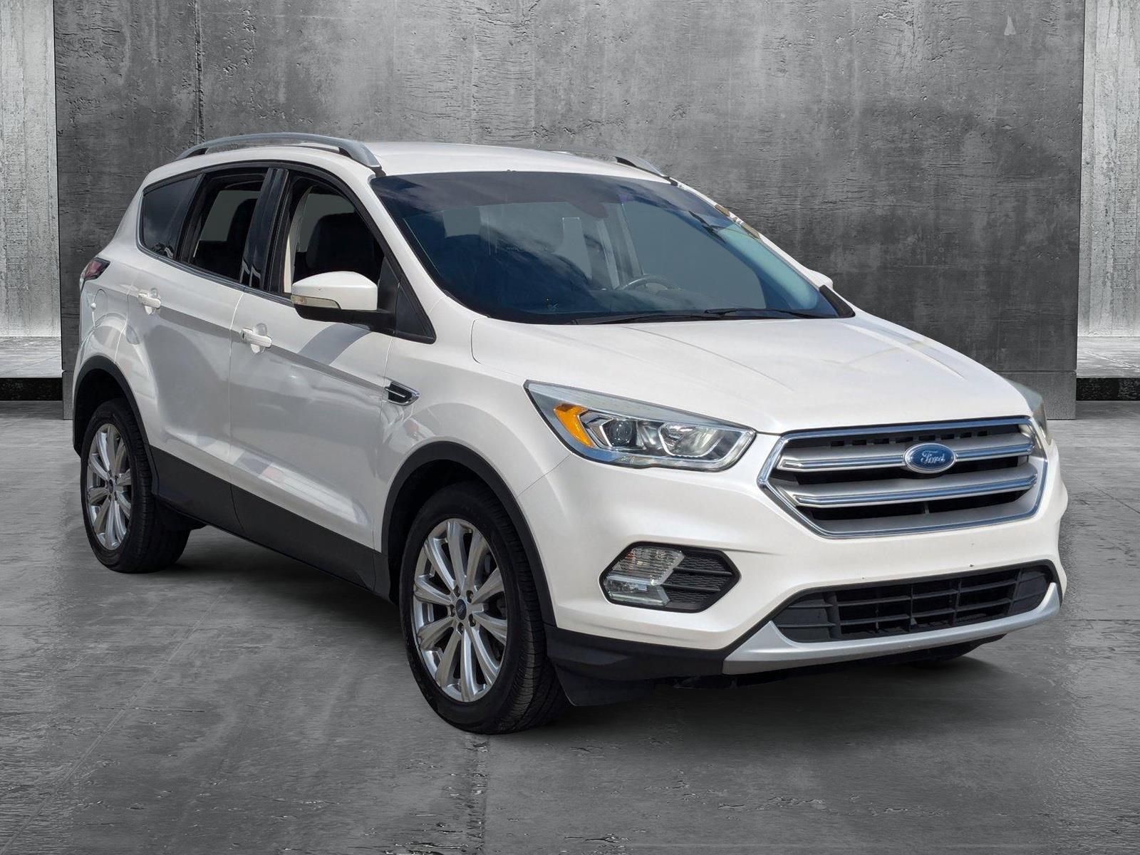 2017 Ford Escape Vehicle Photo in St. Petersburg, FL 33713