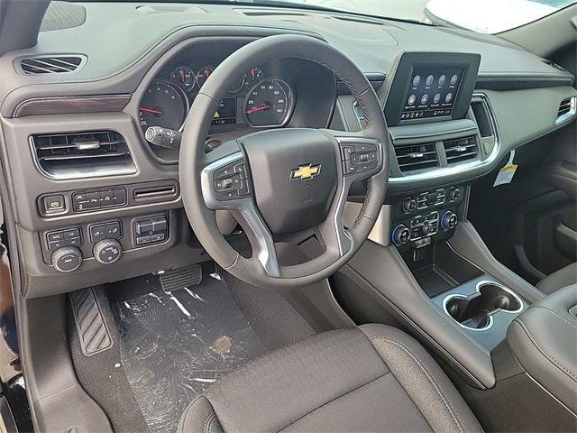 2024 Chevrolet Suburban Vehicle Photo in SUNRISE, FL 33323-3202