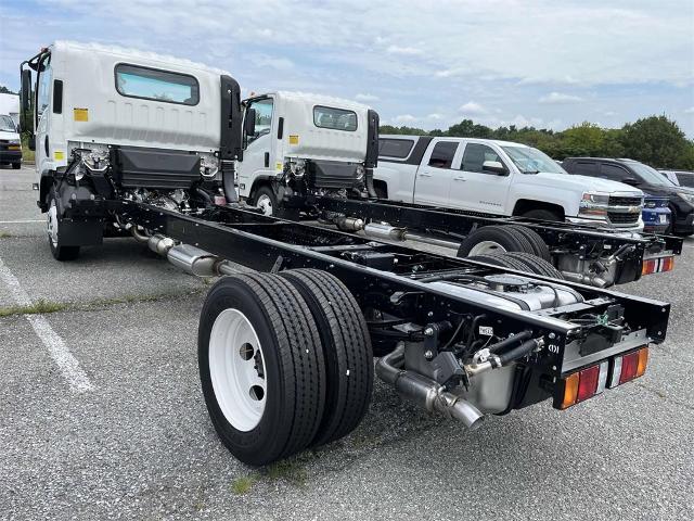 2025 Chevrolet 4500 HG LCF Gas Vehicle Photo in ALCOA, TN 37701-3235