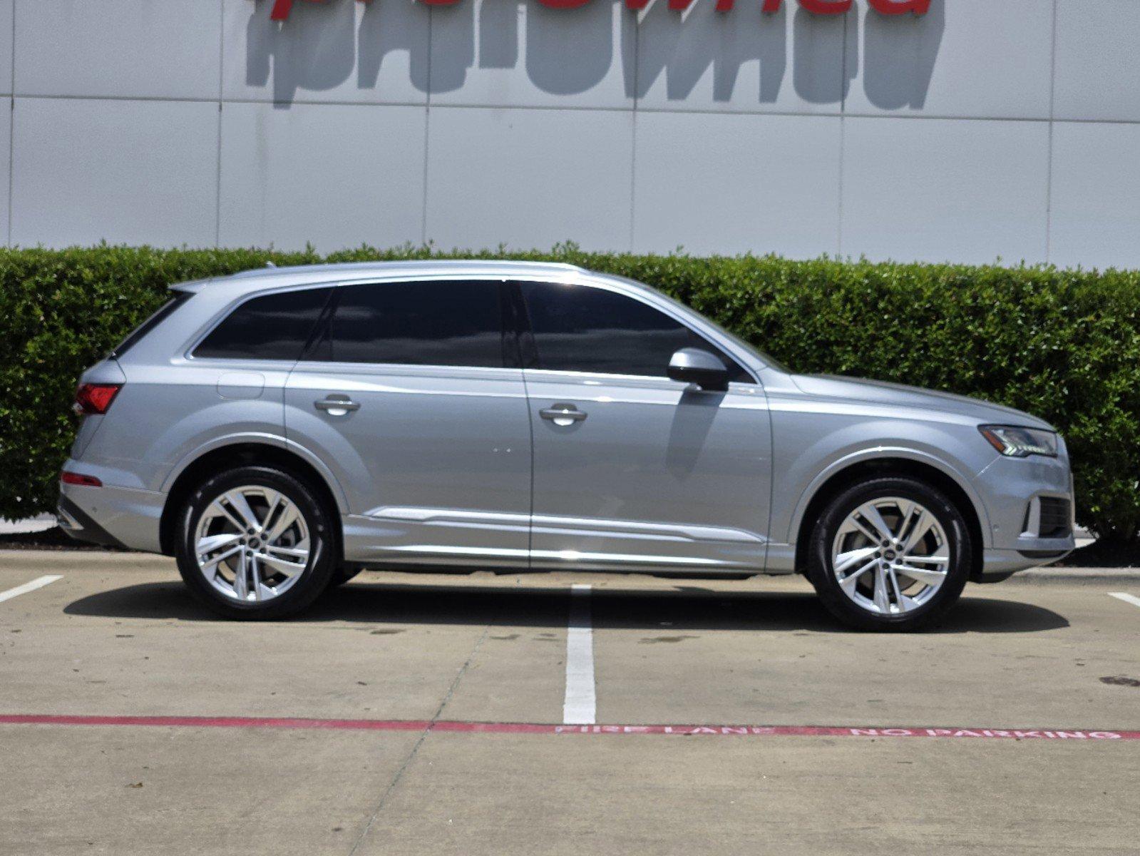 2024 Audi Q7 Vehicle Photo in MCKINNEY, TX 75070