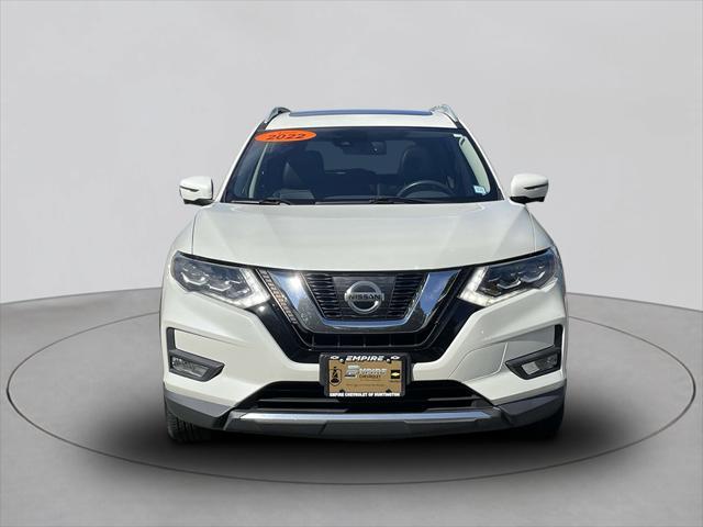 Used 2017 Nissan Rogue SL with VIN 5N1AT2MV8HC886233 for sale in Huntington, NY