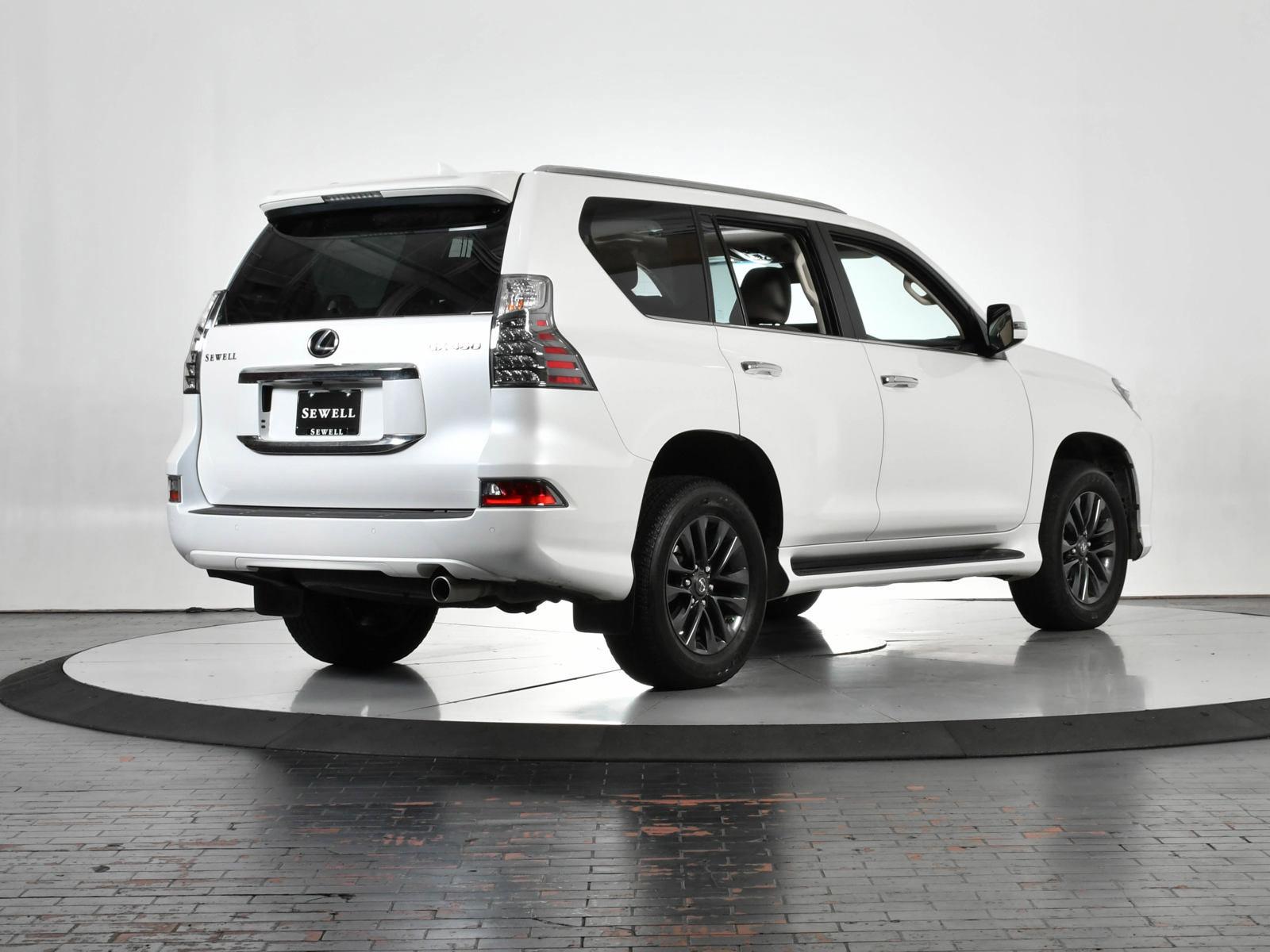 2022 Lexus GX 460 Vehicle Photo in DALLAS, TX 75235