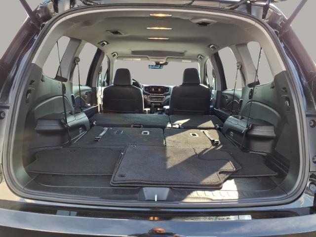 2020 Honda Pilot Vehicle Photo in Oshkosh, WI 54904