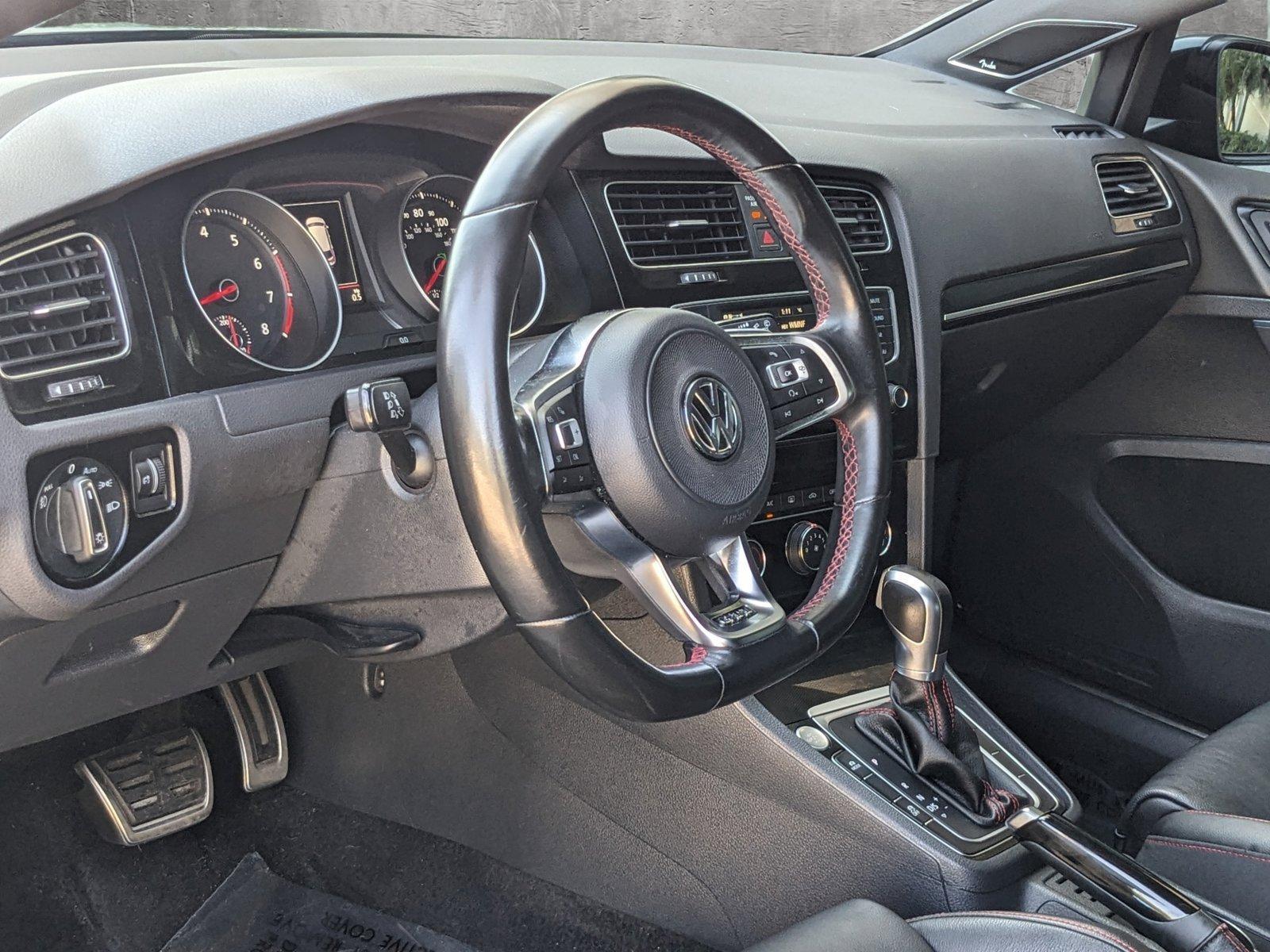 2017 Volkswagen Golf GTI Vehicle Photo in Tampa, FL 33614