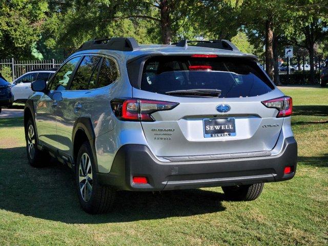 2025 Subaru Outback Vehicle Photo in DALLAS, TX 75209