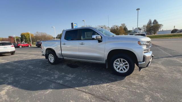 Used 2020 Chevrolet Silverado 1500 LT with VIN 3GCUYDEDXLG361085 for sale in Lewiston, MN