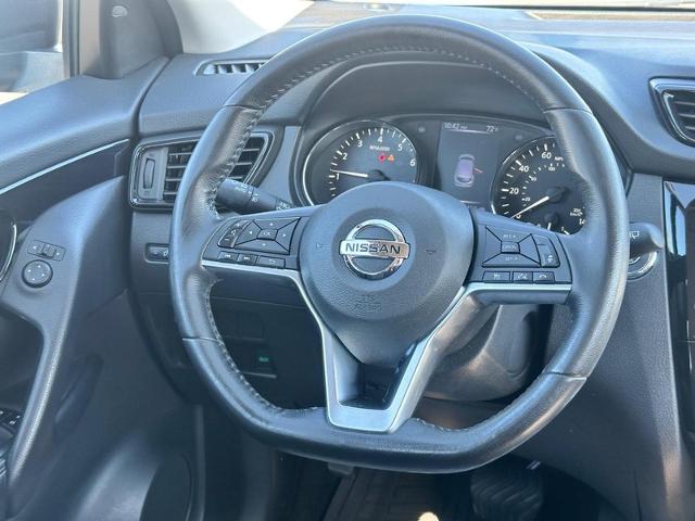 2018 Nissan Rogue Sport Vehicle Photo in COLUMBIA, MO 65203-3903