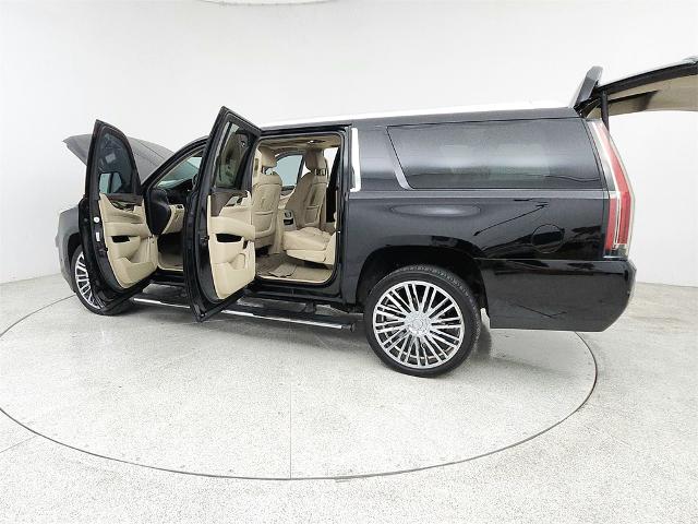 2018 Cadillac Escalade ESV Vehicle Photo in Grapevine, TX 76051