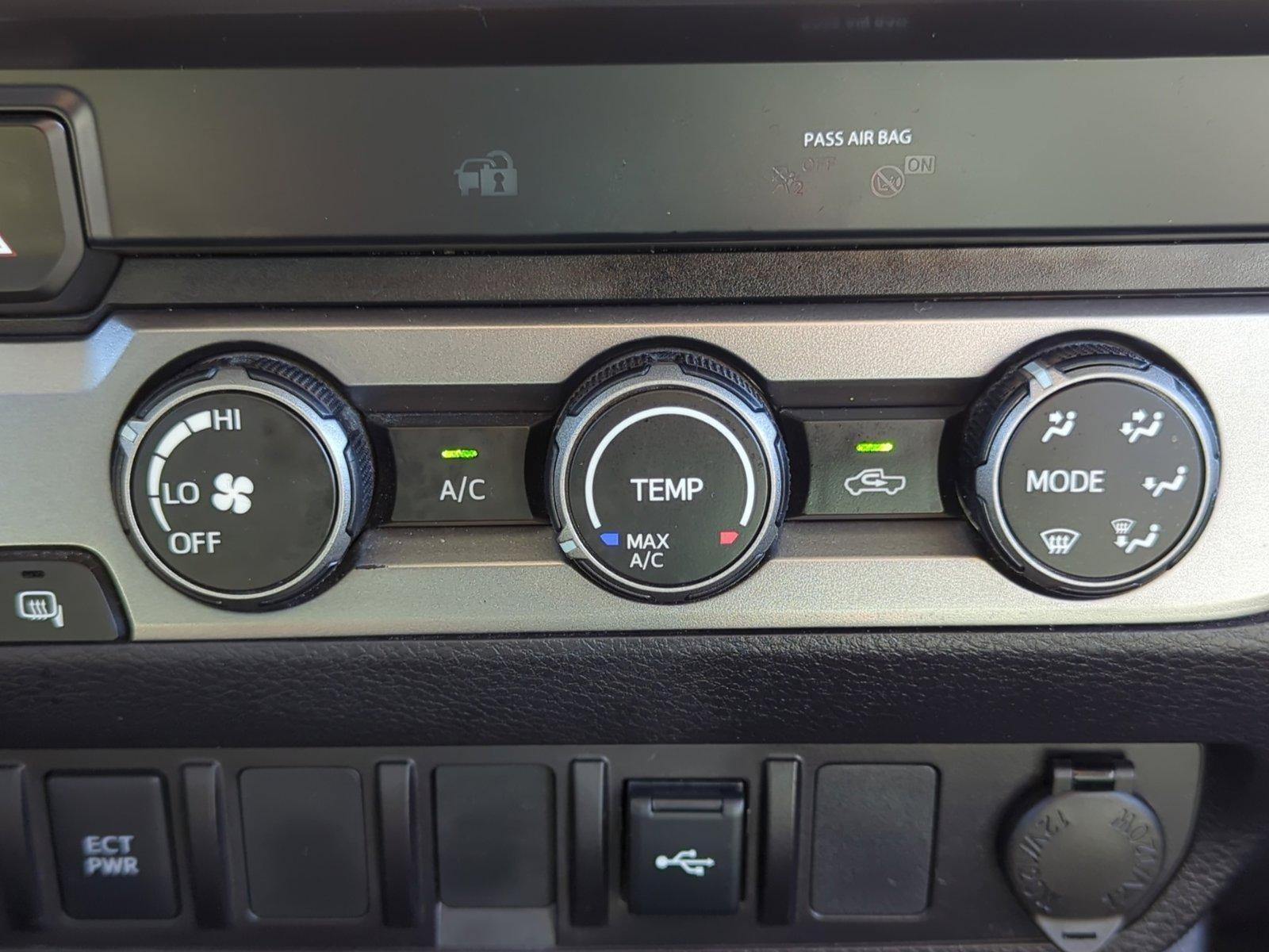 2022 Toyota Tacoma 2WD Vehicle Photo in Ft. Myers, FL 33907