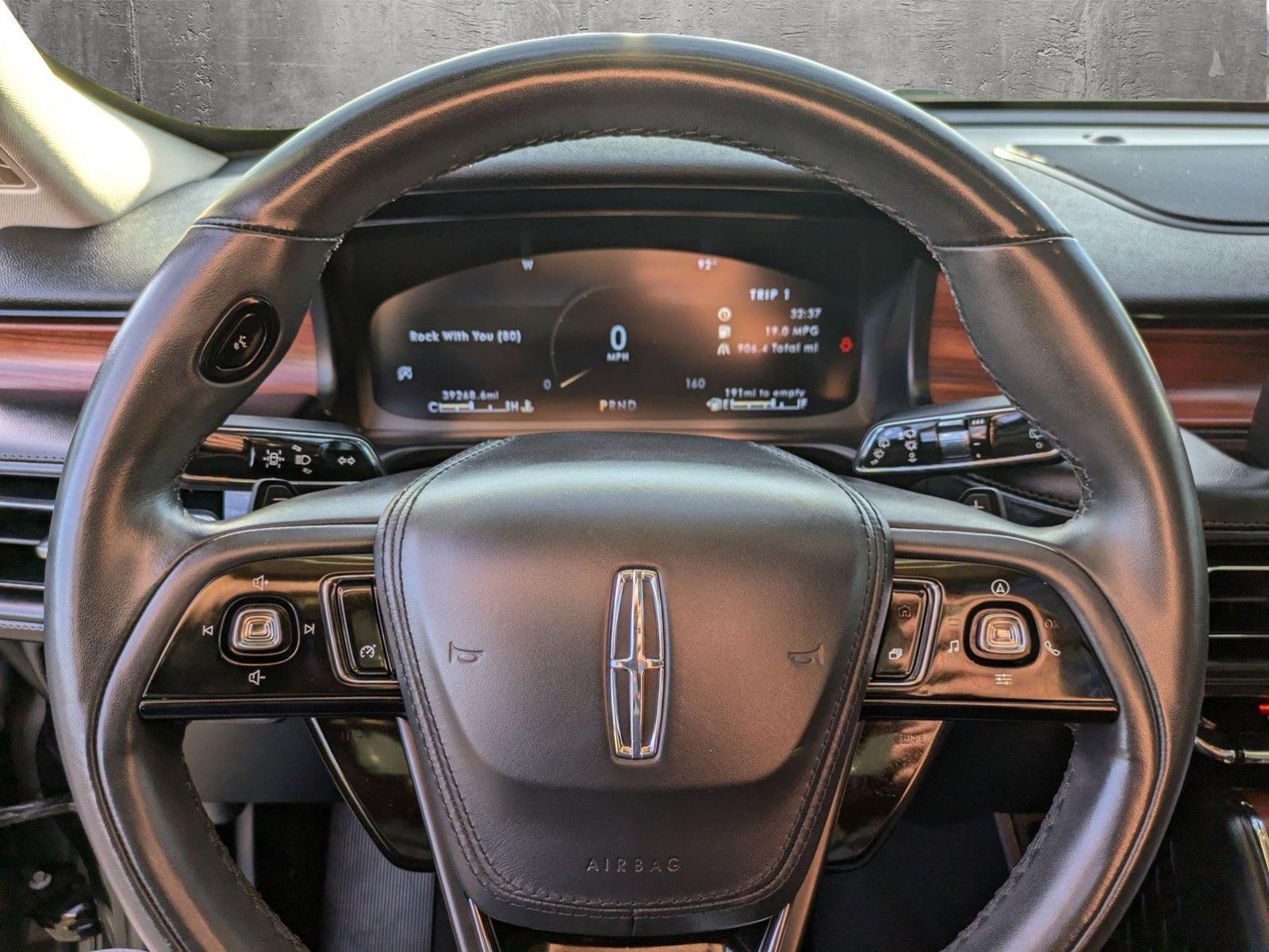 2021 Lincoln Aviator Vehicle Photo in MESA, AZ 85206-4395