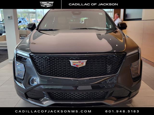 2025 Cadillac XT4 Vehicle Photo in RIDGELAND, MS 39157-4406