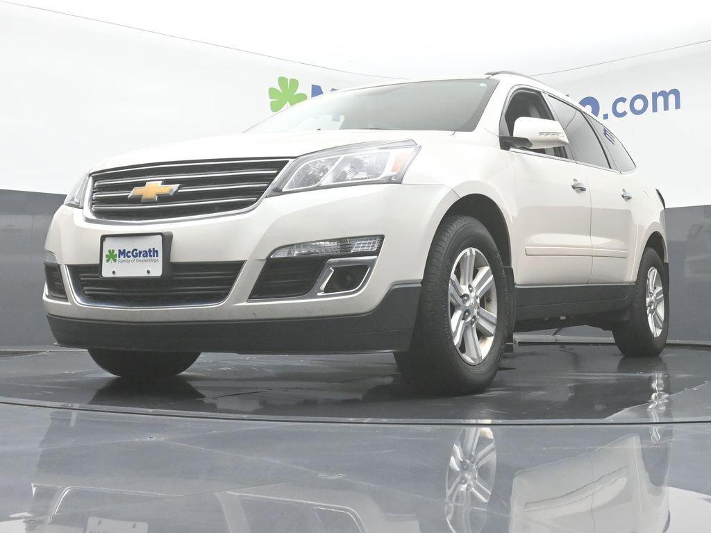 2013 Chevrolet Traverse Vehicle Photo in Cedar Rapids, IA 52402