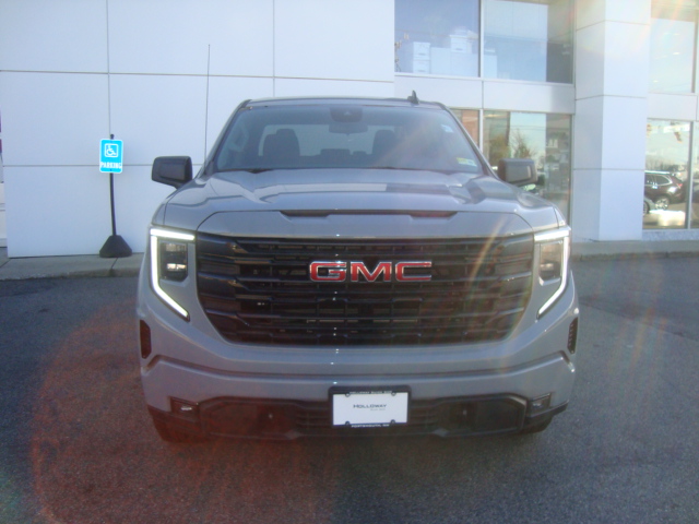 2024 GMC Sierra 1500 Vehicle Photo in PORTSMOUTH, NH 03801-4196