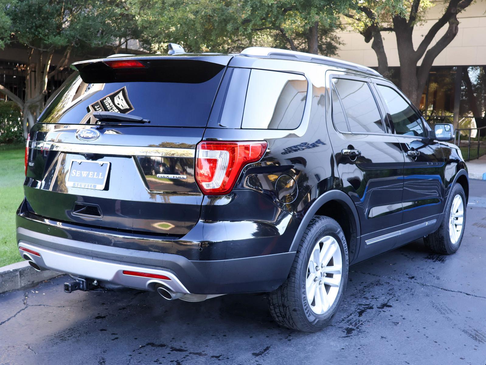 2016 Ford Explorer Vehicle Photo in DALLAS, TX 75209-3095