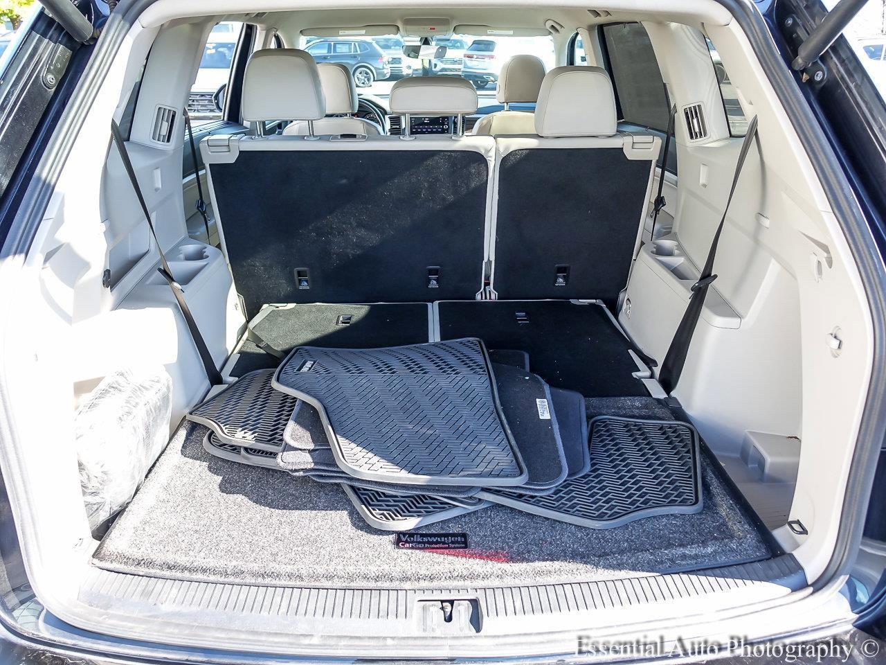 2021 Volkswagen Atlas Vehicle Photo in Saint Charles, IL 60174