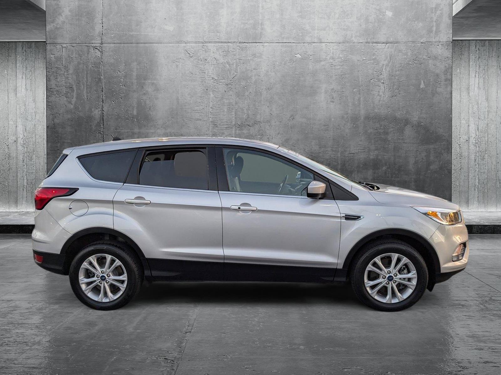 2019 Ford Escape Vehicle Photo in Miami, FL 33015