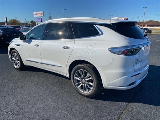 2023 Buick Enclave Vehicle Photo in LEWES, DE 19958-4935