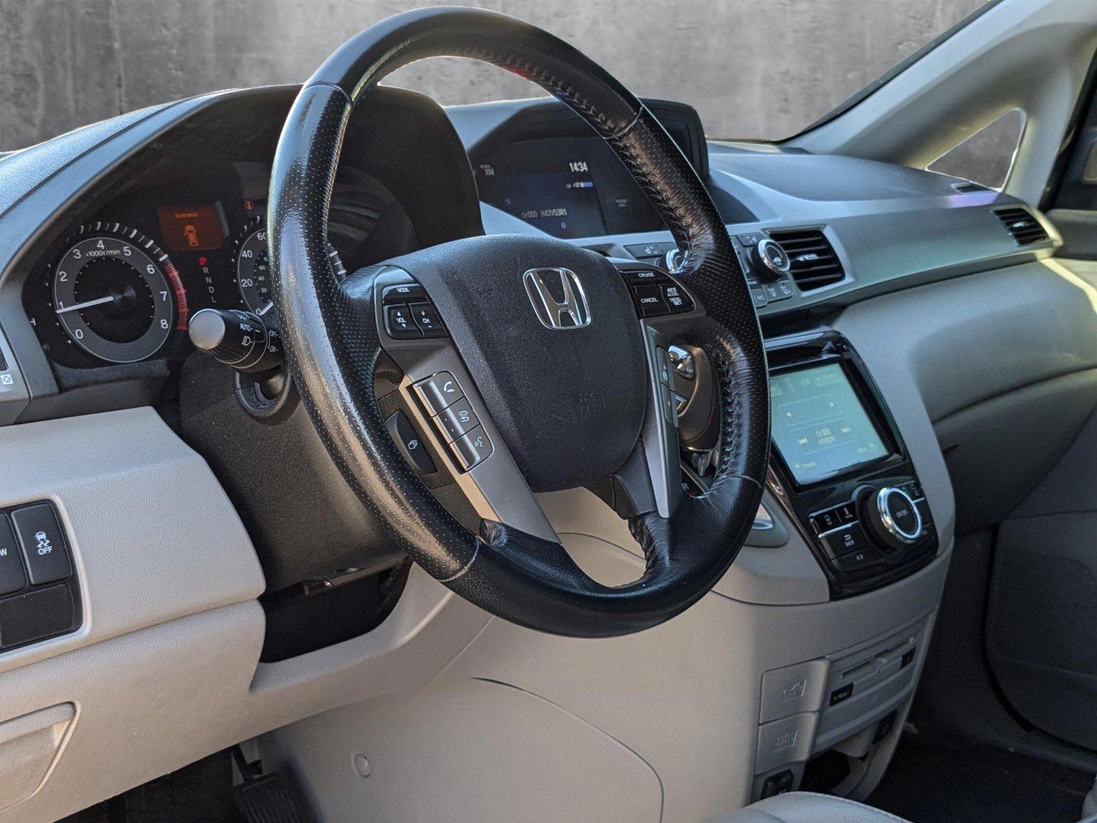 2016 Honda Odyssey Vehicle Photo in St. Petersburg, FL 33713