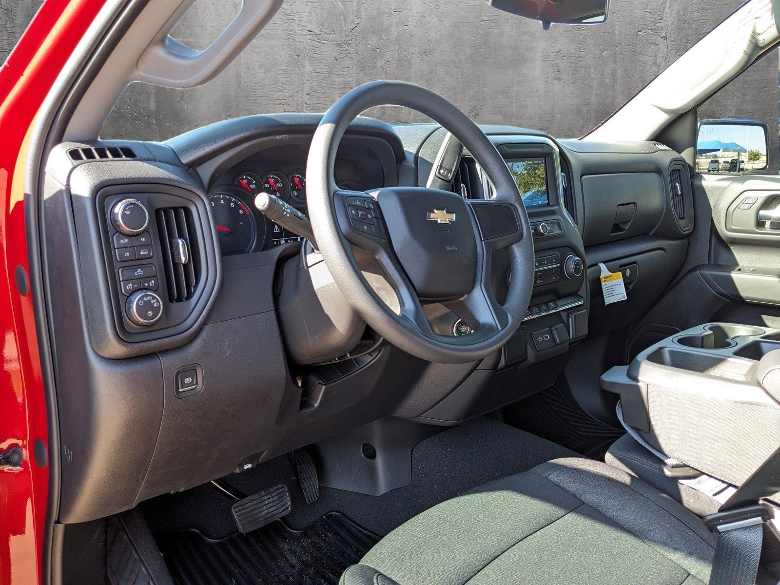 2024 Chevrolet Silverado 1500 Vehicle Photo in AMARILLO, TX 79106-1809