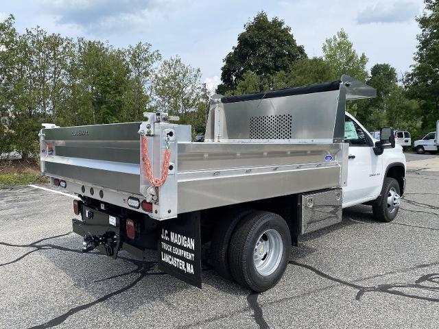 2024 Chevrolet Silverado 3500 HD CC Vehicle Photo in HUDSON, MA 01749-2782