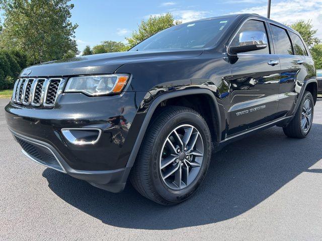 2020 Jeep Grand Cherokee Vehicle Photo in Highland, IN 46322-2506