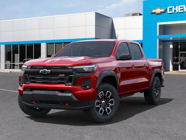 2024 Chevrolet Colorado Vehicle Photo in MOON TOWNSHIP, PA 15108-2571