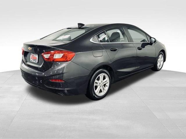 2017 Chevrolet Cruze Vehicle Photo in MEDINA, OH 44256-9631