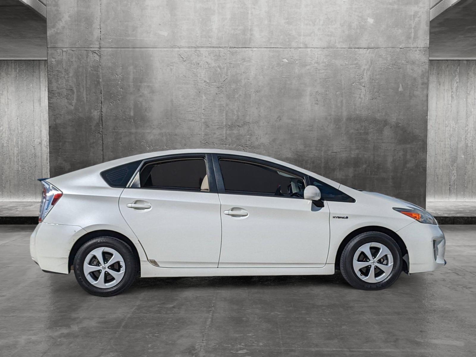 2015 Toyota Prius Vehicle Photo in Davie, FL 33331