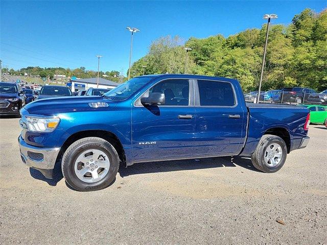 2019 Ram 1500 Vehicle Photo in MILFORD, OH 45150-1684