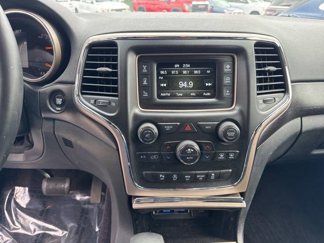 2017 Jeep Grand Cherokee Vehicle Photo in MEDINA, OH 44256-9631