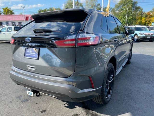 2024 Ford Edge Vehicle Photo in Mahwah, NJ 07430-1343