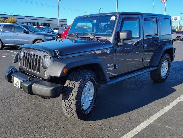 2018 Jeep Wrangler JK Unlimited Vehicle Photo in GREEN BAY, WI 54304-5303