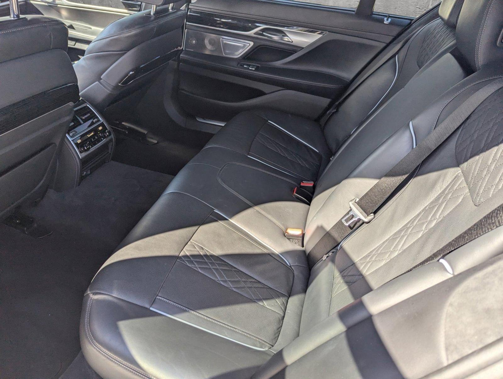 2022 BMW 750i xDrive Vehicle Photo in Delray Beach, FL 33444