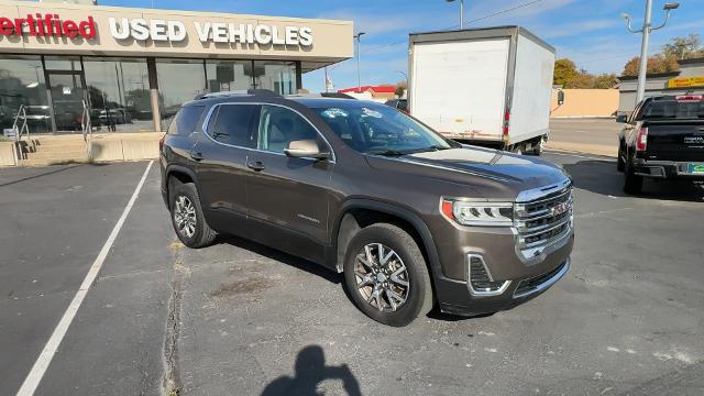 Used 2020 GMC Acadia SLE with VIN 1GKKNKLS3LZ142575 for sale in Center Line, MI