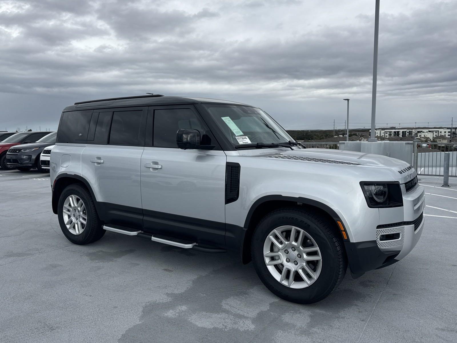 2024 Defender Vehicle Photo in AUSTIN, TX 78717