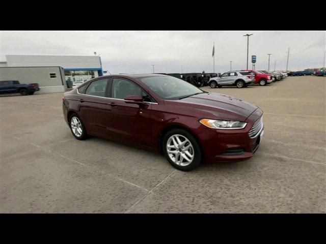 Used 2016 Ford Fusion SE with VIN 3FA6P0H77GR280250 for sale in Centralia, MO