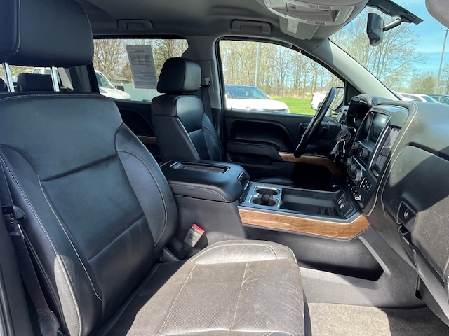 2017 Chevrolet Silverado 1500 Vehicle Photo in CORRY, PA 16407-0000